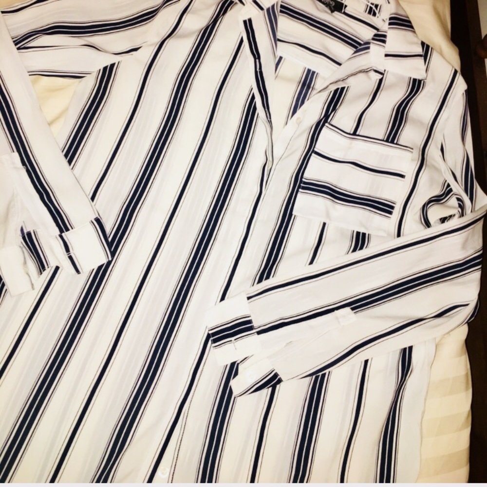 🖤Boyfriend Long Striped Buttonup🖤